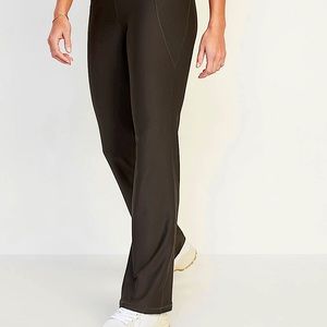 NWT-Deep Green Powersoft Leggings